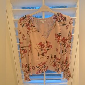 Joie patterned blouse in Small, excellent condition